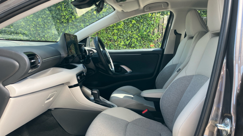 Toyota Yaris 1.5 Hybrid Excel 5dr CVT Hybrid Hatchback